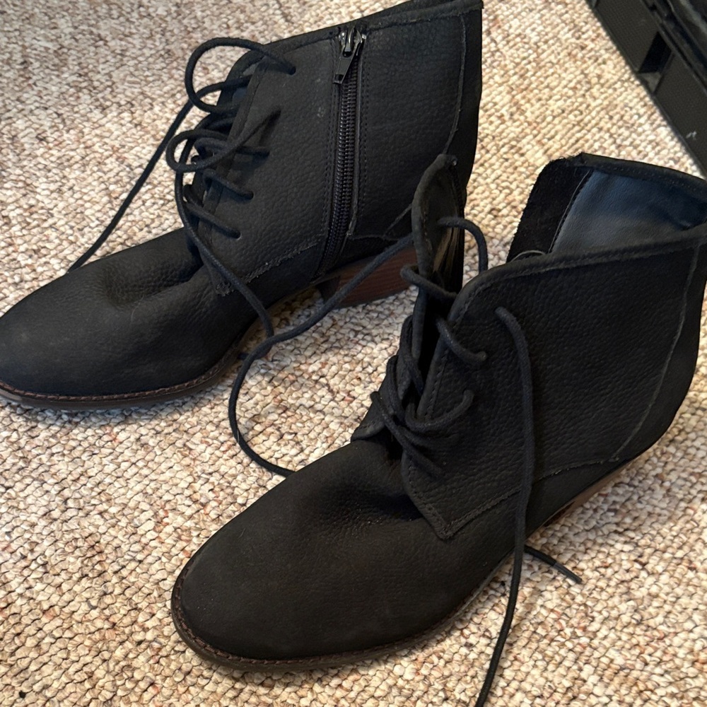 Black Lace-Up Ankle Boots size 7